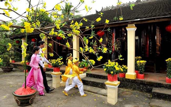 Ban Bí thư chỉ đạo đón mừng năm mới, Tết Nguyên đán Giáp Thìn 2024 lành mạnh, an toàn, tiết kiệm